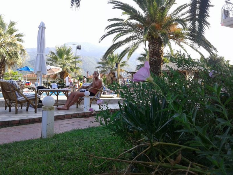 Rihios Hotel - Снимка 7