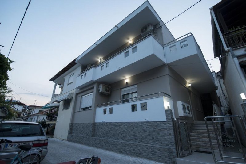 Green View Apartments - Снимка 3