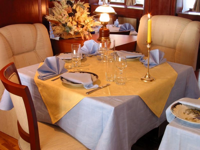 Хотел Елина - Снимка 2