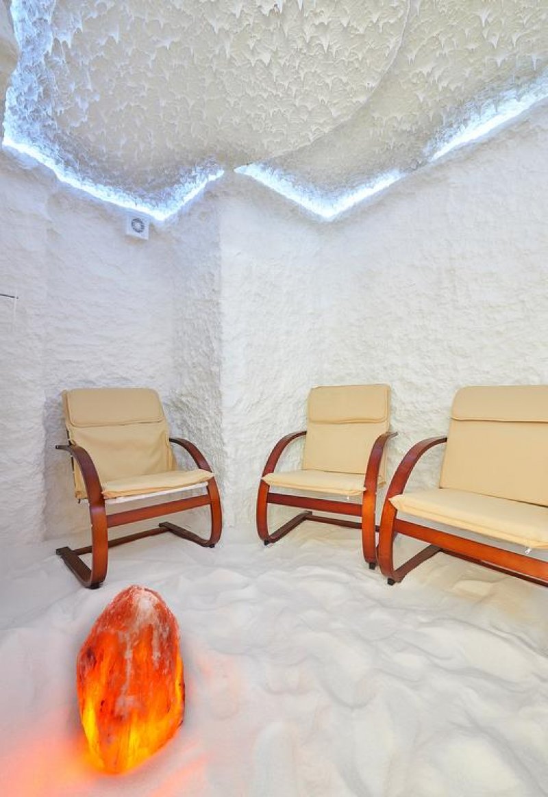 Хотел Св.Св. Петър и Павел - Снимка 7