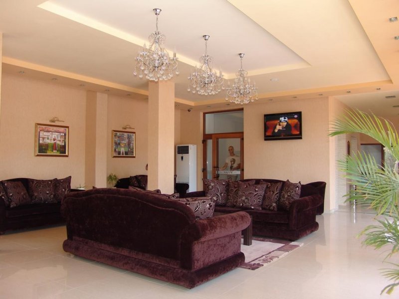 Хепи Апарт Хотел и СПА - Снимка 2