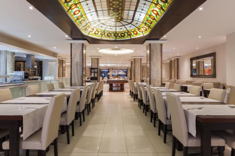 Alexandra Hotel - Снимка 5