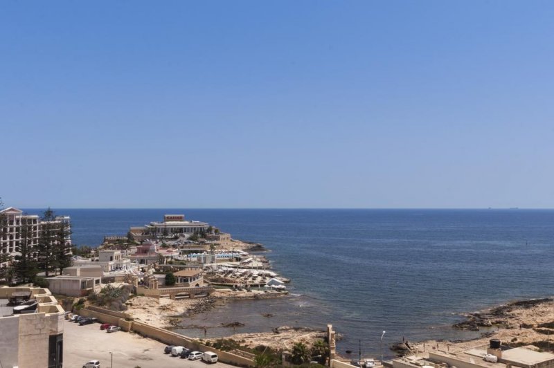 Alexandra Hotel - Снимка 11