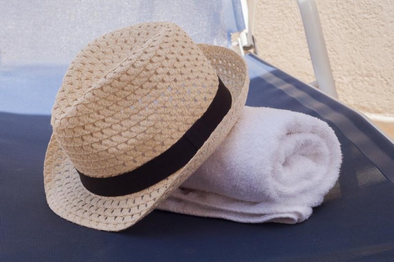 Alexandra Hotel - Снимка 3