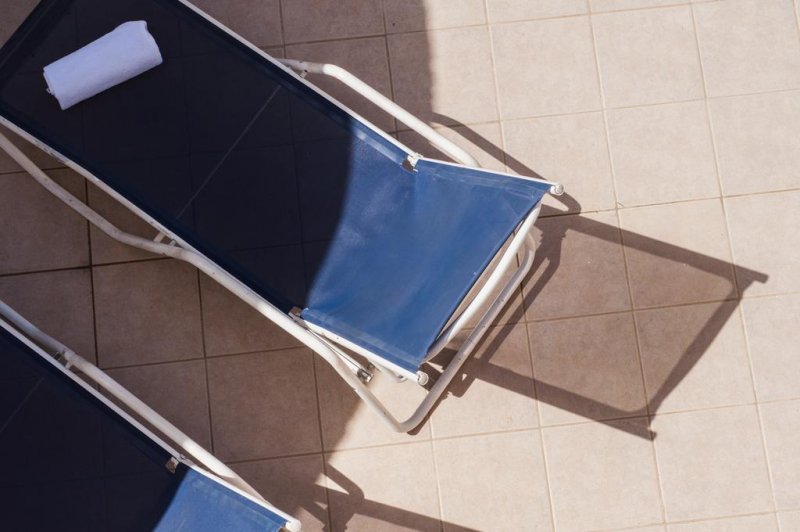 Alexandra Hotel - Снимка 1