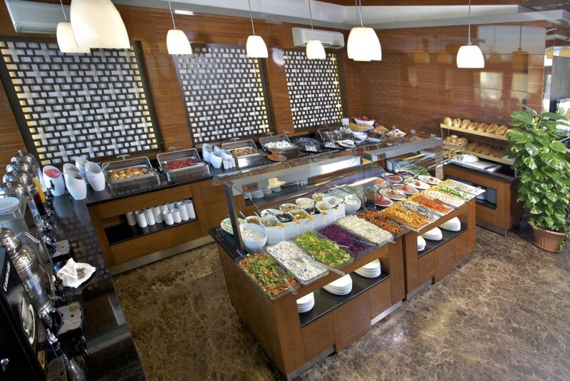 Monaco Hotel - Снимка 3