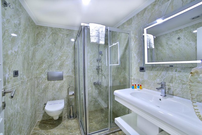 Monaco Hotel - Снимка 7