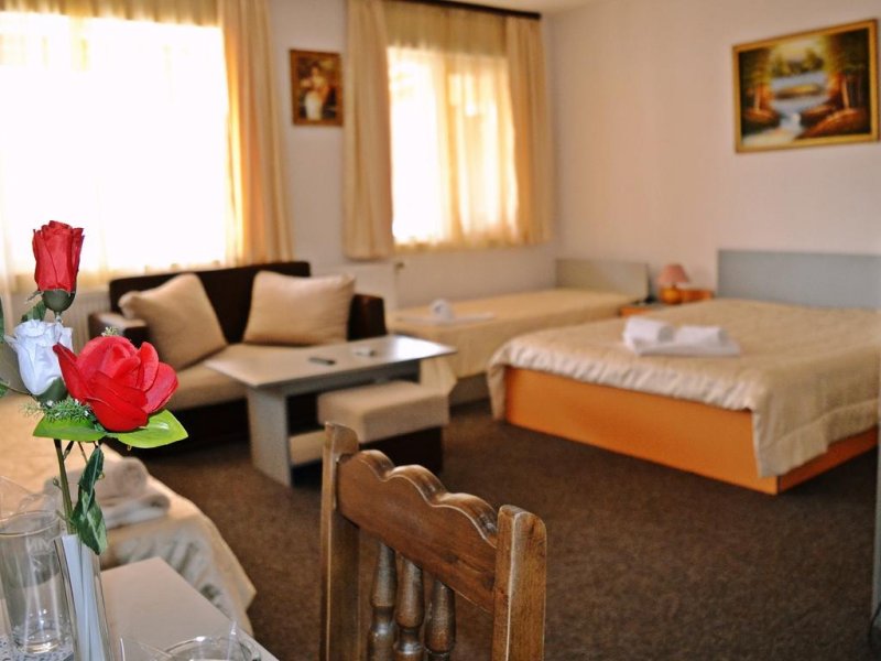 Семеен хотел Миглена - Снимка 7