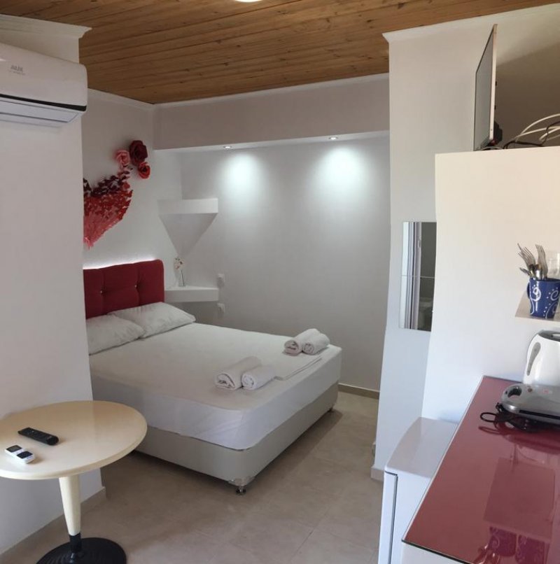 Orange House Apartments - Снимка 1