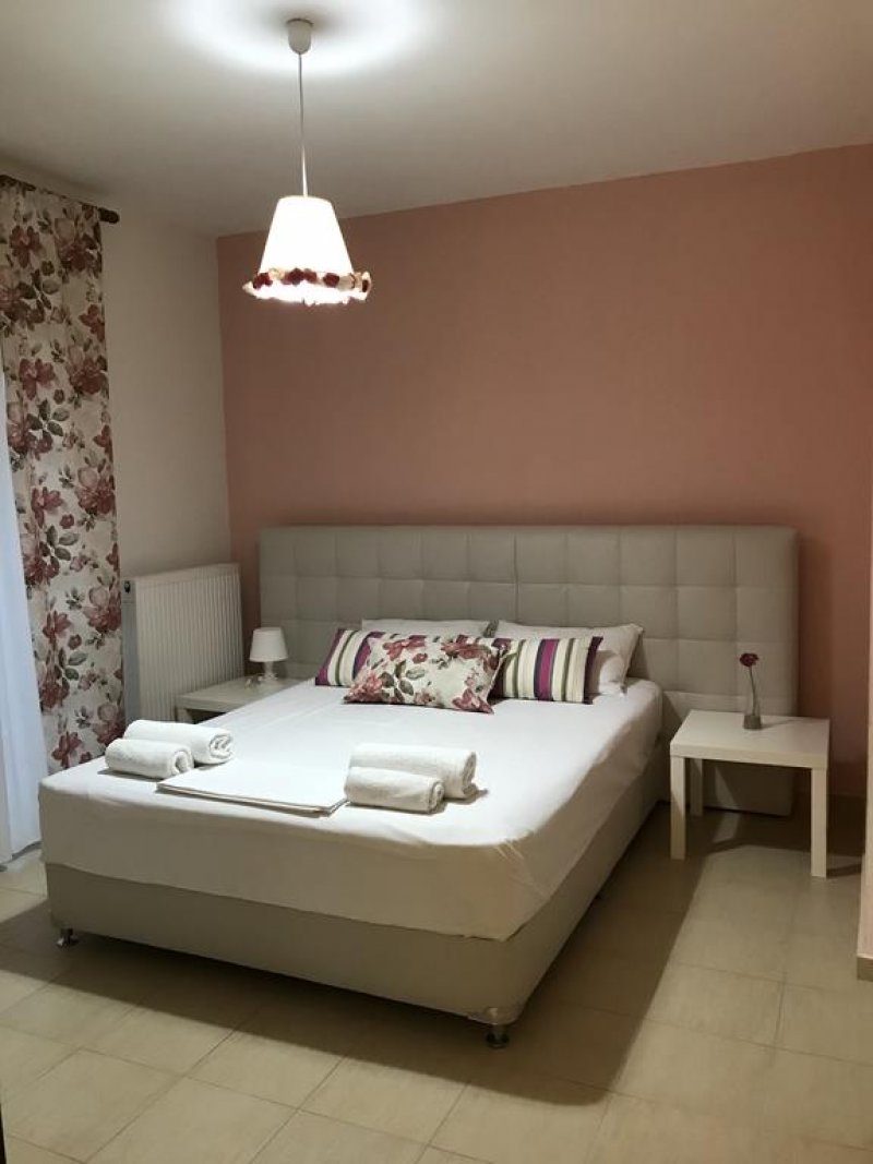 Orange House Apartments - Снимка 7