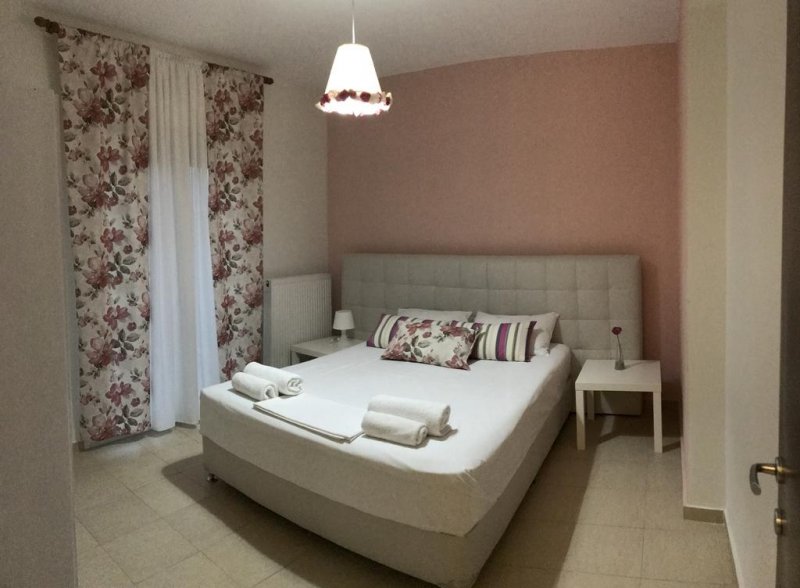 Orange House Apartments - Снимка 10