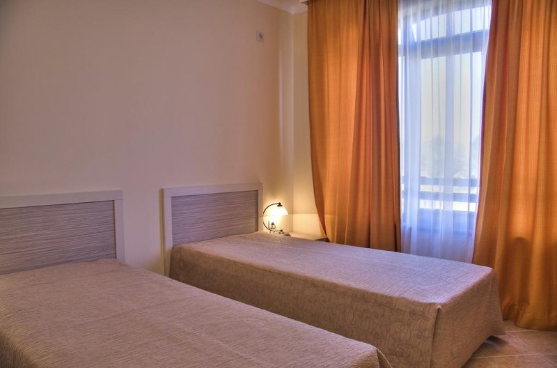 ПМГ Роял Сън Апартментс - Снимка 5