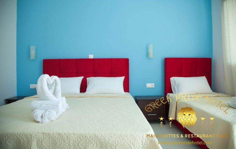Greek Pride Hotel - Снимка 11