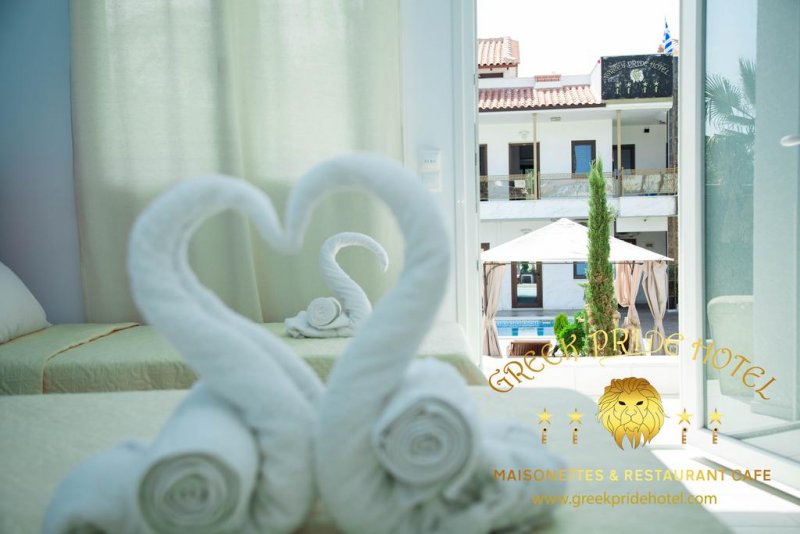 Greek Pride Hotel - Снимка 5