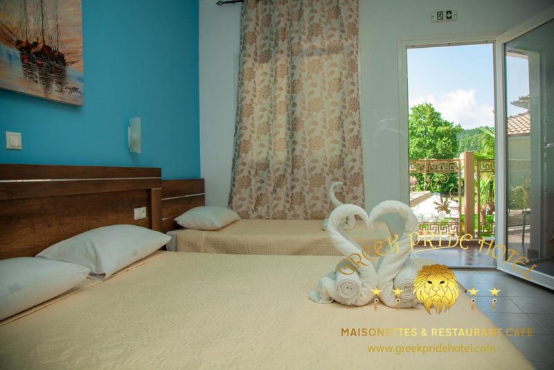 Greek Pride Hotel - Снимка 3