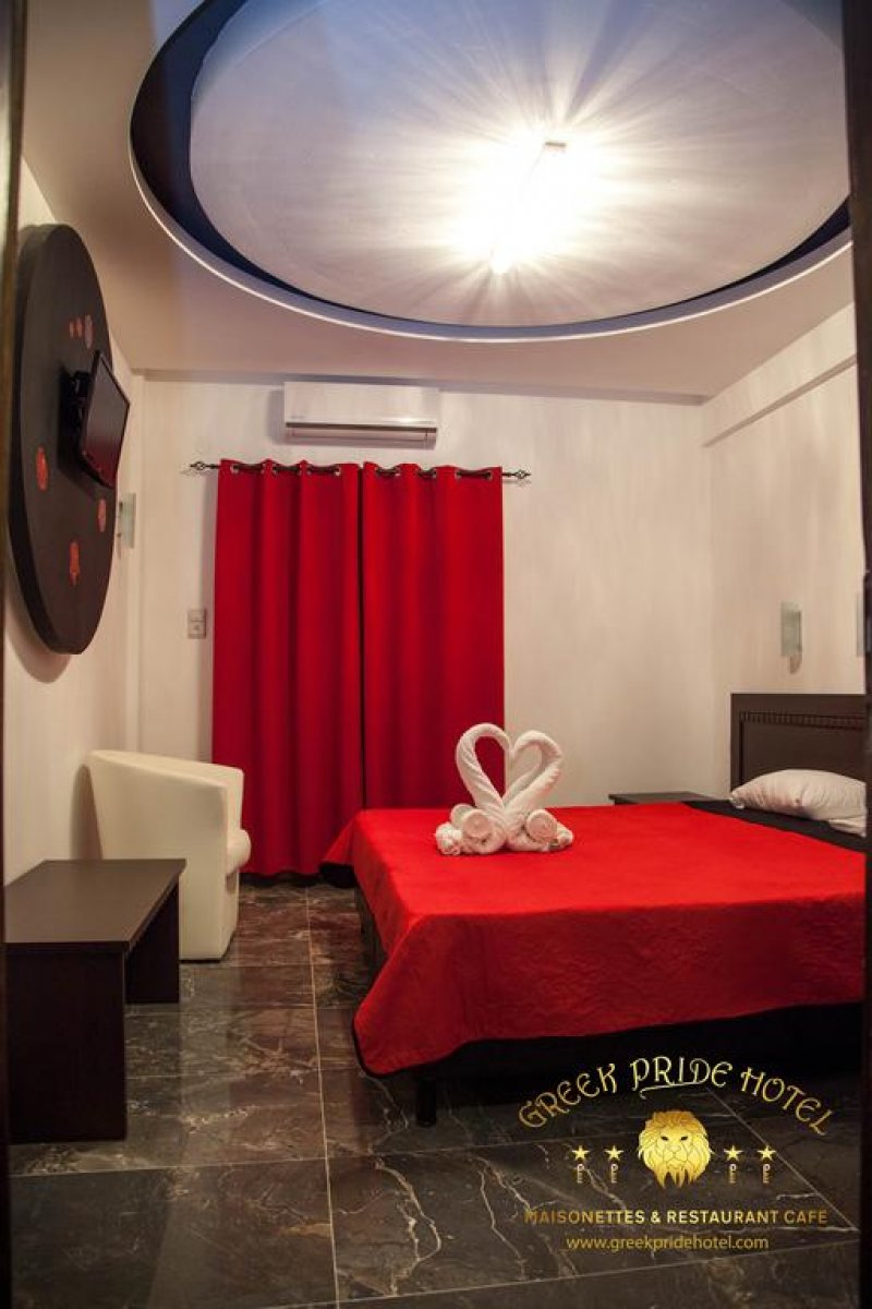 Greek Pride Hotel - Снимка 2