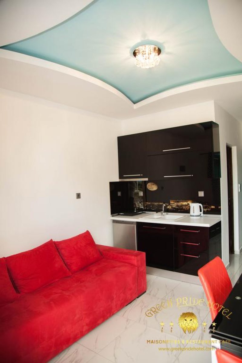 Greek Pride Hotel - Снимка 9