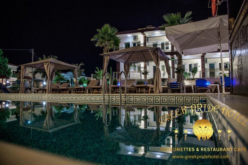 Greek Pride Hotel - Снимка 1