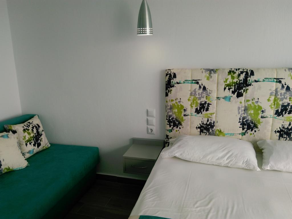 Нощувка в апартамент за до четирима на 100 м. от плажа в Лименария, Тасос + басейн и фитнес в хотел De Sol - Снимка 36