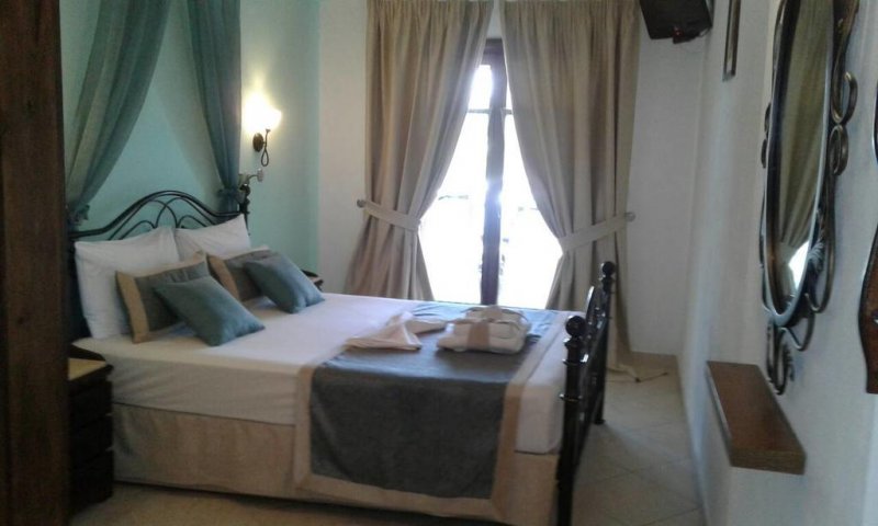 Hotel Giorgos - Снимка 2