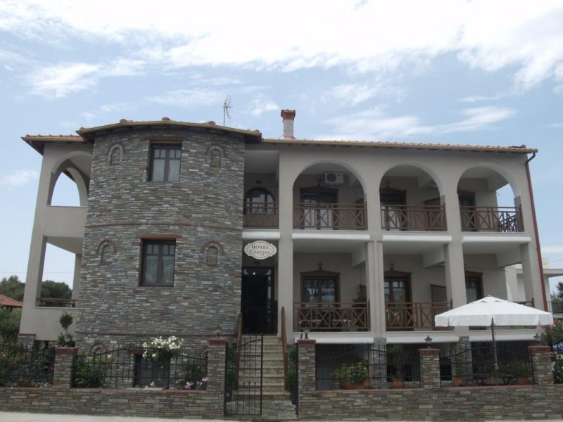 Hotel Giorgos - Снимка 10