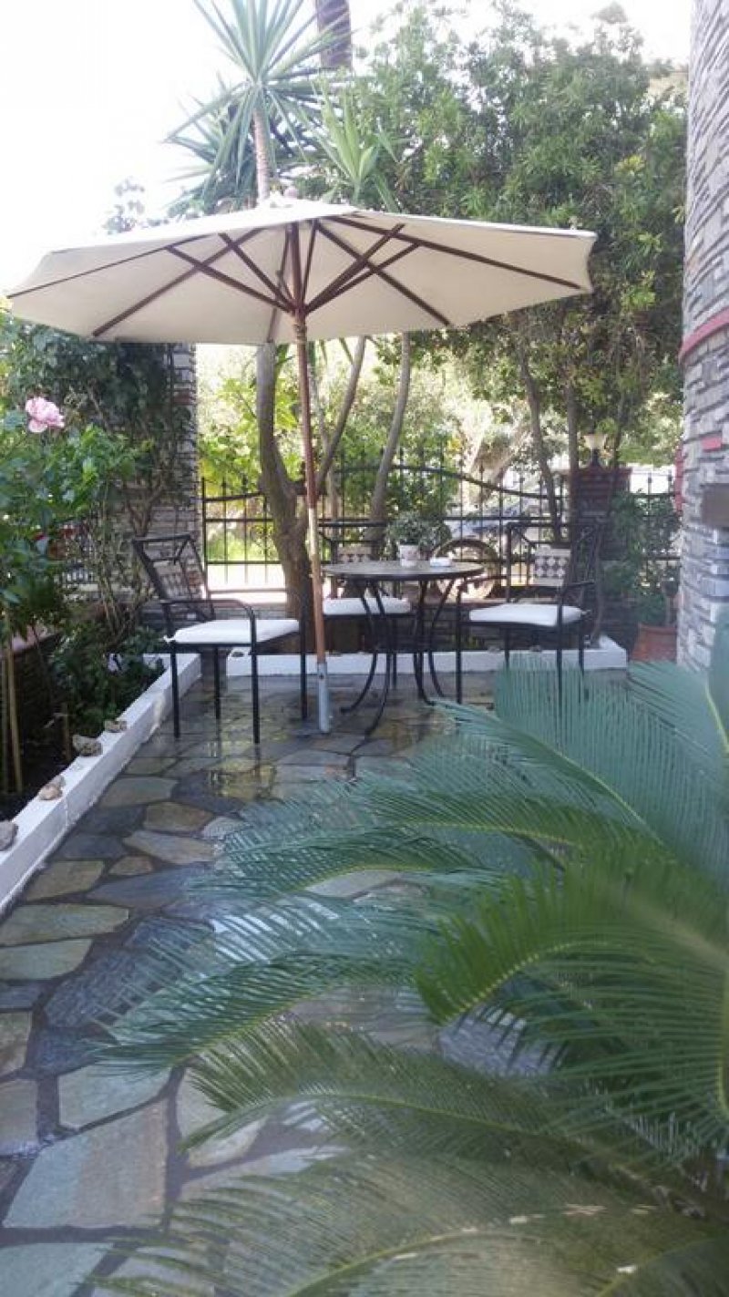 Hotel Giorgos - Снимка 1