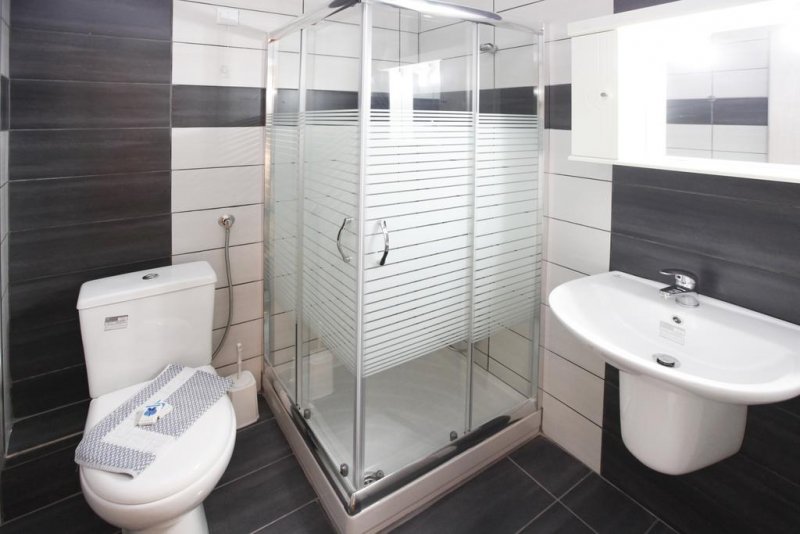 Christa Hotel - Снимка 3