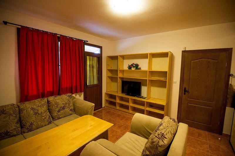 Къща за гости Тандов - Снимка 4