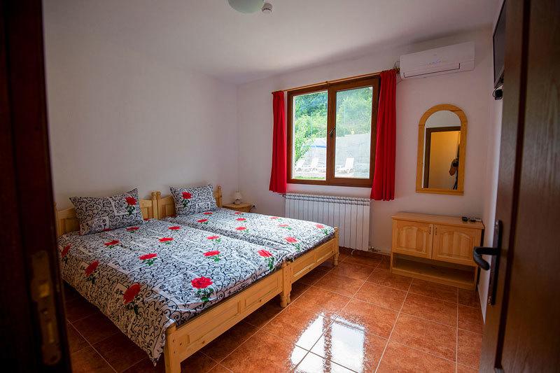 Къща за гости Тандов - Снимка 10