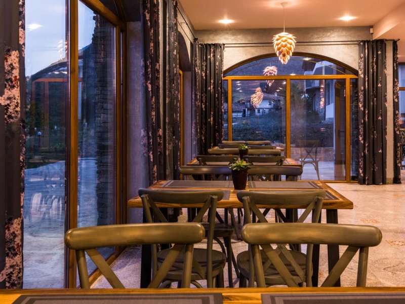 Семеен хотел Изгревът - Снимка 7