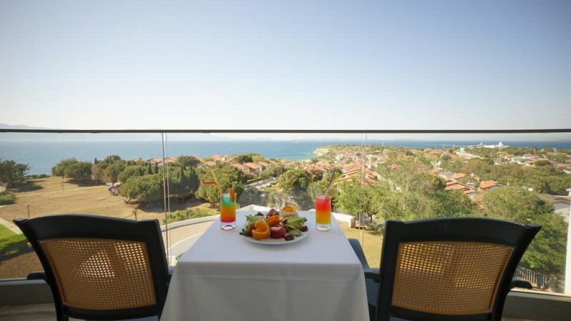 Grand Hotel Ontur - Снимка 9