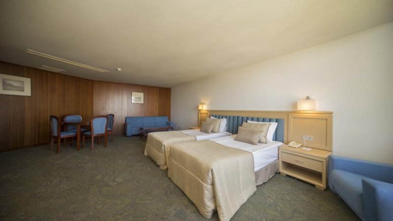 Grand Hotel Ontur - Снимка 11
