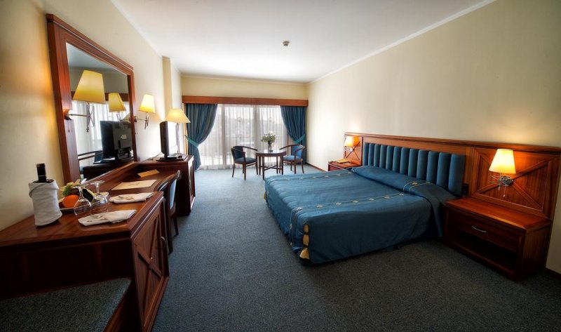 Grand Hotel Ontur - Снимка 5