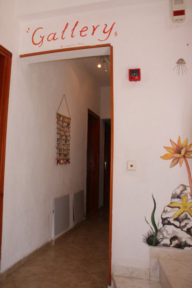 Gallery Hotel - Снимка 3