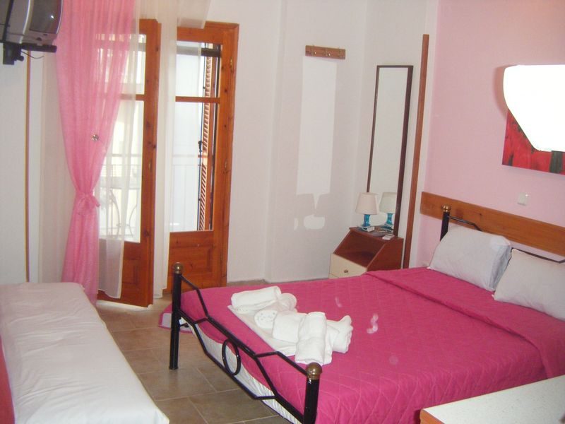 Gallery Hotel - Снимка 2