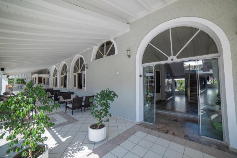 Alkionis Hotel 3* - Снимка 1