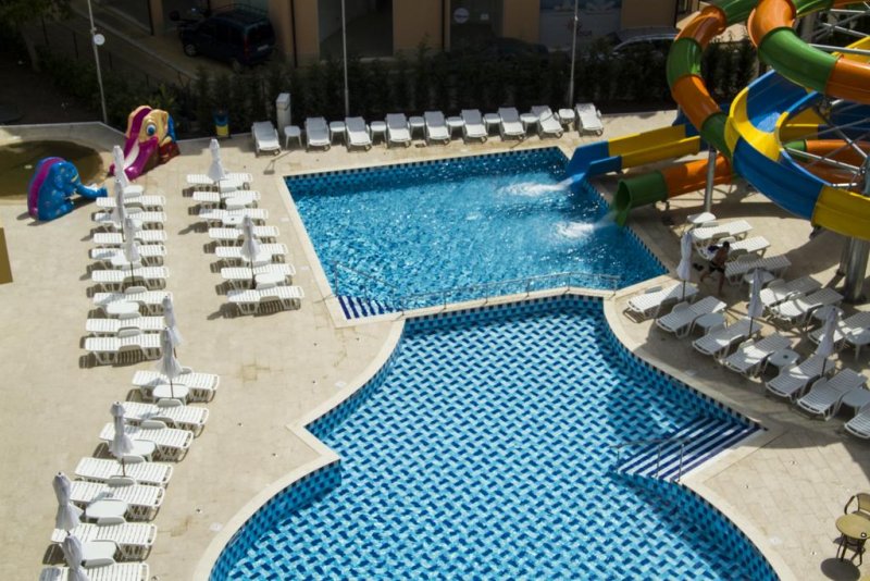 Хотел Бест Уестърн плюс Премиум Ин - Снимка 8