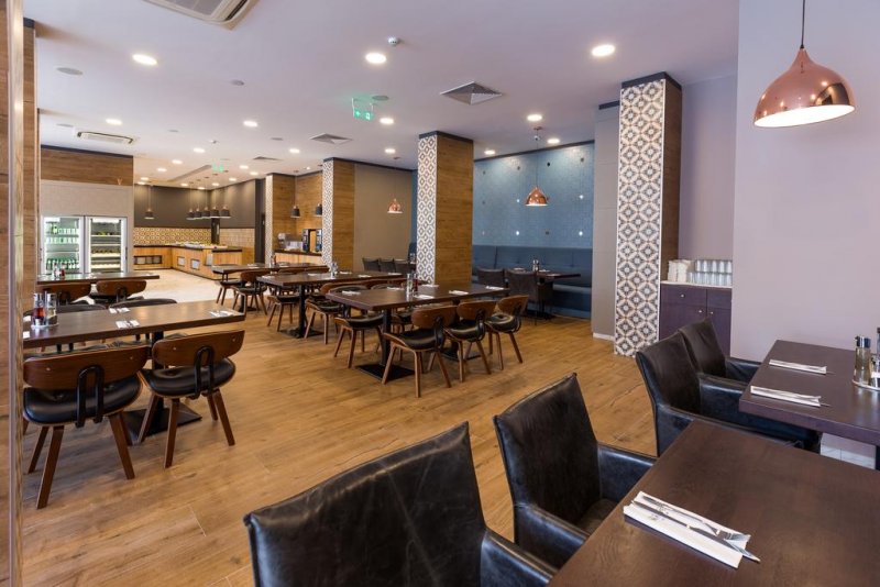 Хотел Бест Уестърн плюс Премиум Ин - Снимка 2