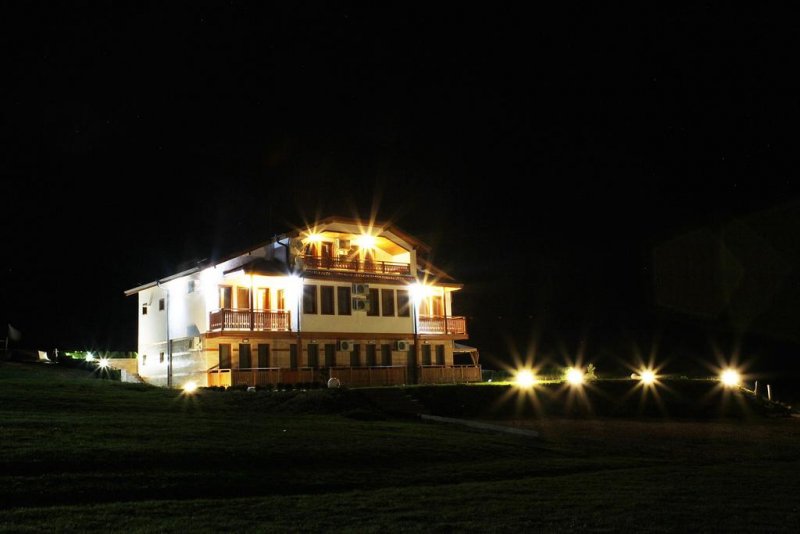 Къща за гости Рая - Снимка 3