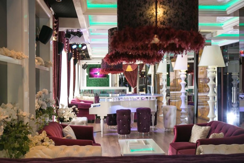 Апарткомплекс Хармoни Палас - Снимка 11