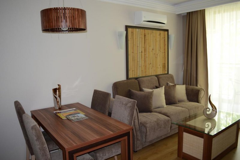 Апарткомплекс Хармoни Палас - Снимка 11