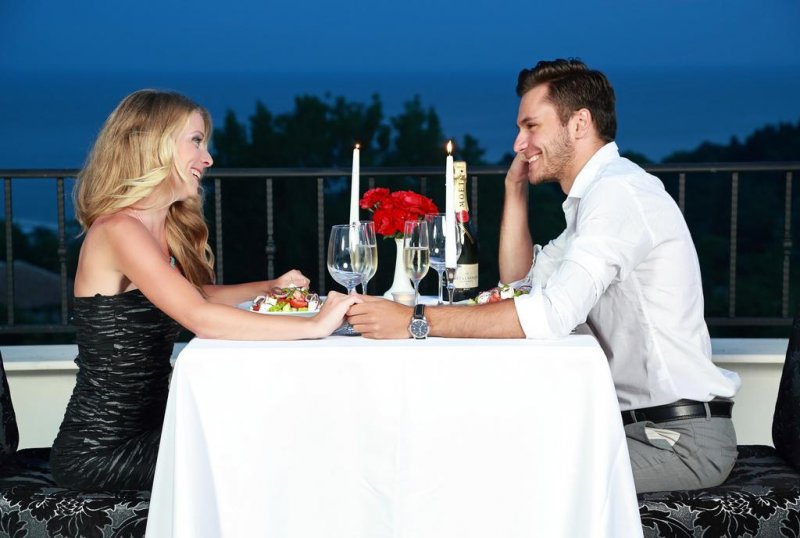 Уайт Рок Касъл Суит Хотел и СПА - Снимка 9