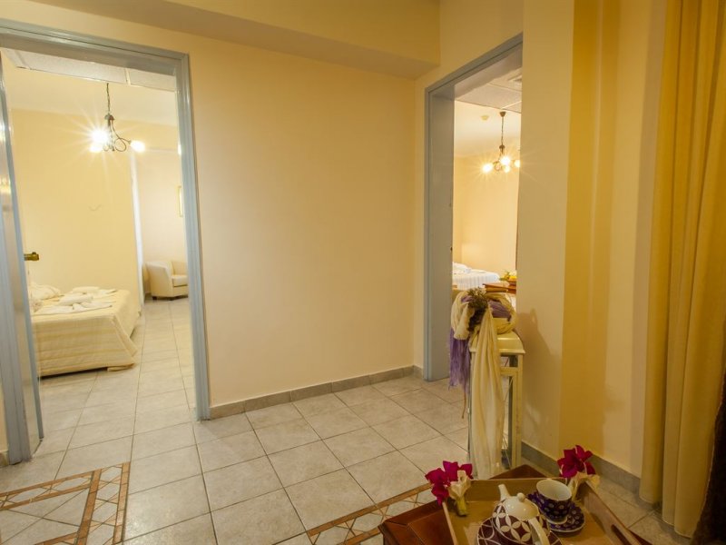 Tresor Sousouras Hotel  - Снимка 8