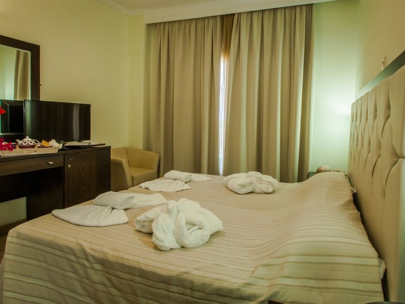 Tresor Sousouras Hotel  - Снимка 3