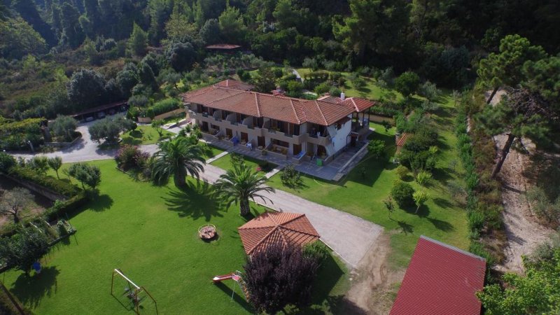 Elena Apartments - Снимка 5