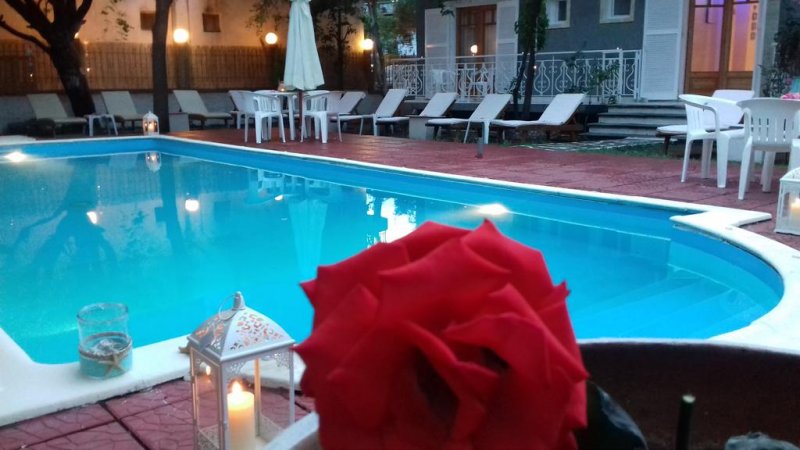 Sun Helios Garden - Снимка 0