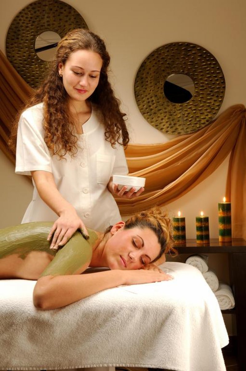 Хотел ДабълТрий Хилтън - Снимка 10