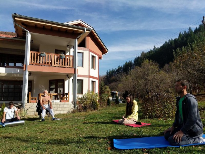 Къща за гости Почивка - Снимка 10