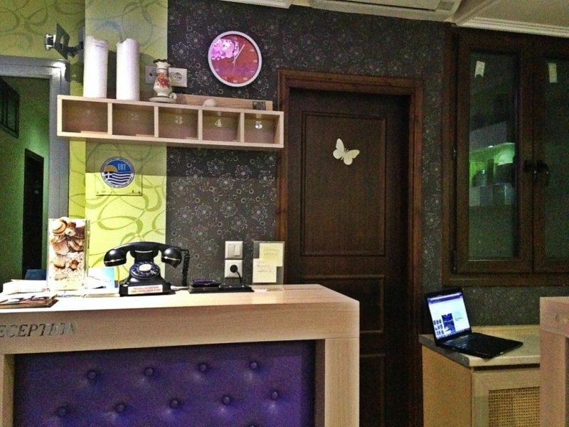 Captain's Beach Boutique Apartments - Снимка 9