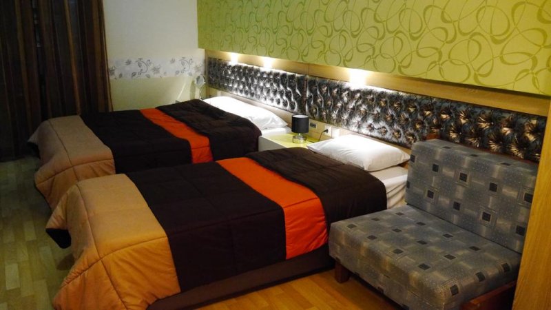 Captain's Beach Boutique Apartments - Снимка 10